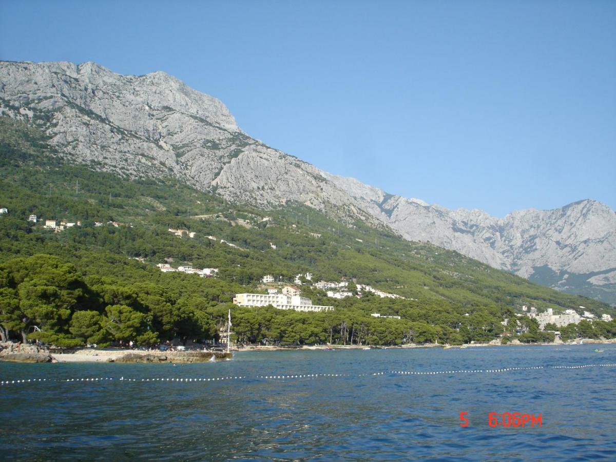 Villa Libertas Brela Bagian luar foto